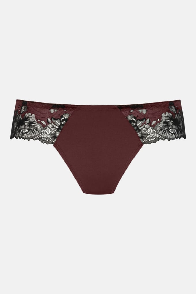 String Serie Luxurious Hot Maroon