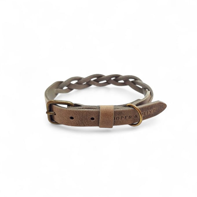 Cooper & Quint Twisted - Halsband hond gevlochten leer - Stone - Oud Messing - L