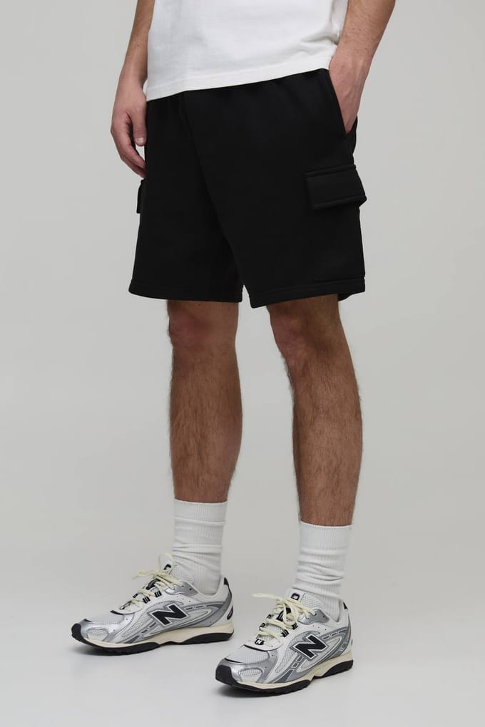 Essential Relaxed Fit Cargo Jersey Short | Black | Size Medium