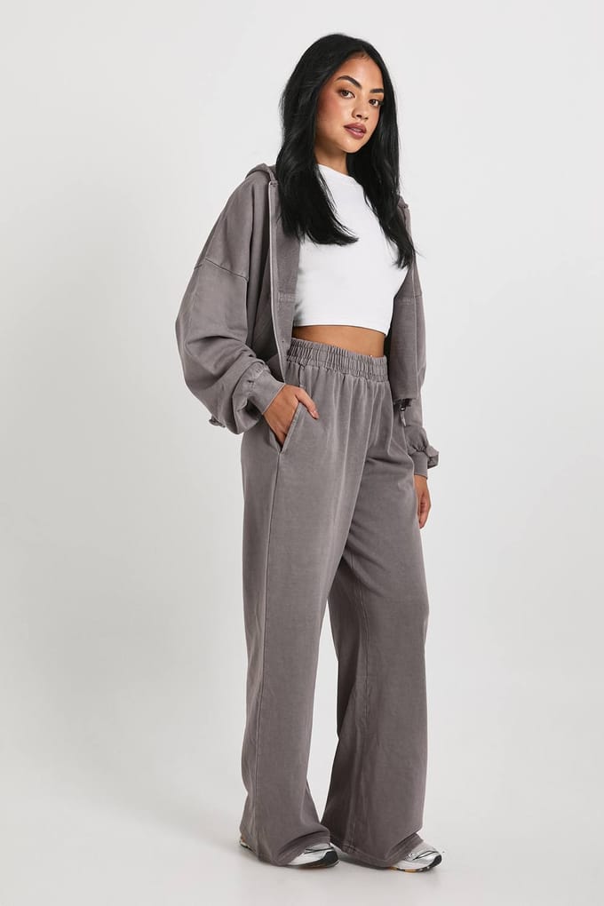 boohoo Dames Gewassen Versleten Zoom Rechte Pijp Trainingspak | Druif | Maat: Small