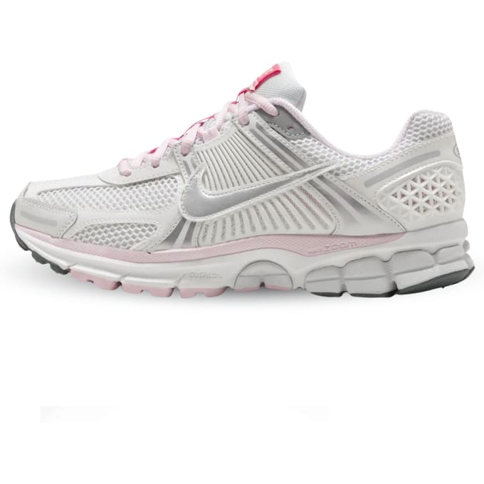 Nike Zoom Vomero 5 'Pink Foam' (Dames) maat 40.