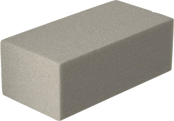 Hobby/knutsel Steekschuim/oase - droog gebruik - Bloemstukken/kerststukjes maken - 23 x 11 x 7 cm