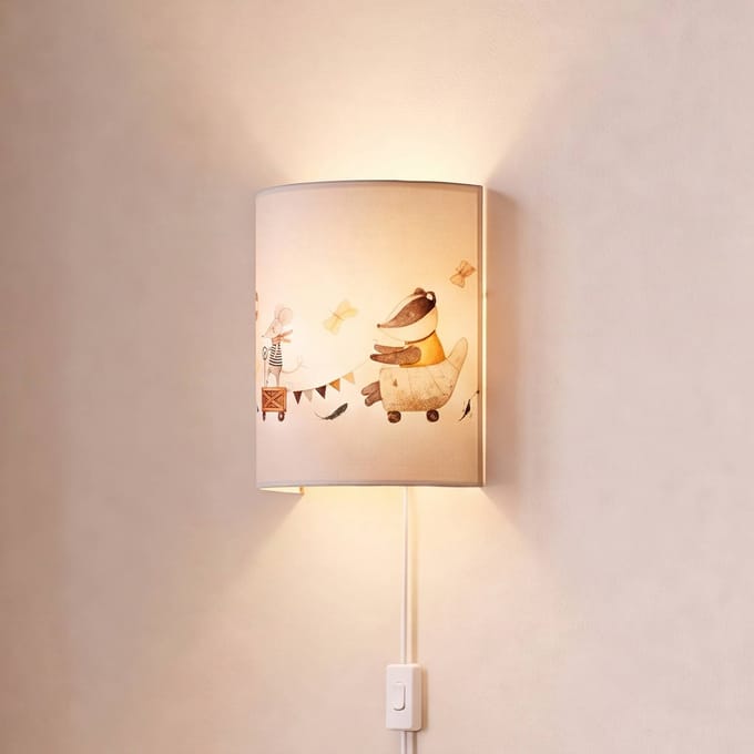 Duolla Kinderwandlamp Kids Print wit/kleurrijk, 24 cm, stekker, textiel