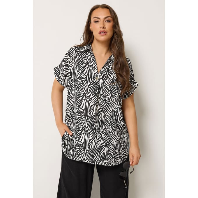 Yours Zwarte Blouse Met Zebraprint En Halve Knoopsluiting Size 54-56