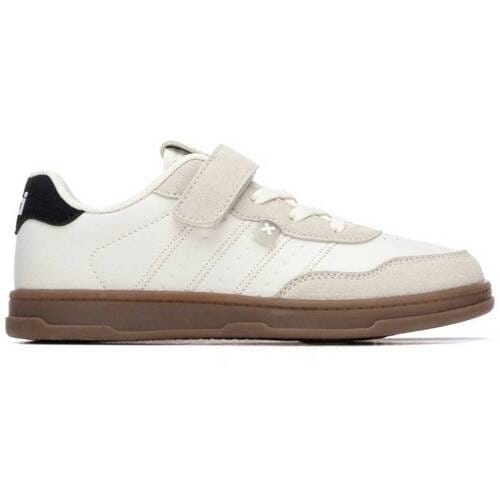 Lage Sneakers Xti 15303701
