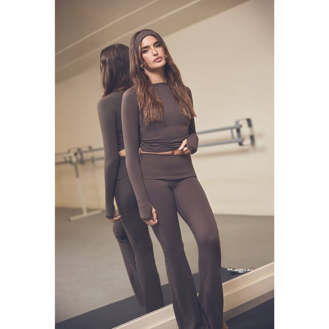 Dames DSGN Studio Ultra Sculpt Omvouwbare Tailleband Uitlopende Legging | Espresso | Maat: Medium