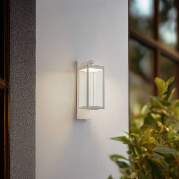 Lucande LED buiten wandlamp Ferdinand, wit, metaal, 38 cm
