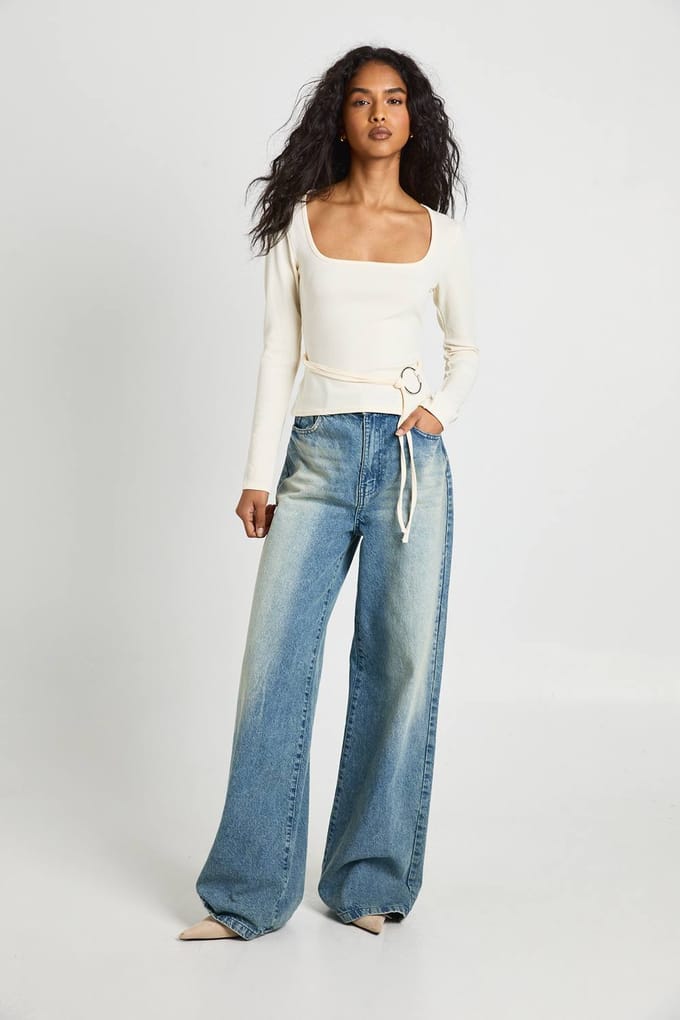 boohoo Dames Geribbelde top met lange mouwen en ringdetail | White | Maat: 12