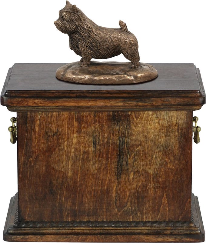 Elegante urn voor de as van een Norwich Terrier met beeldje
