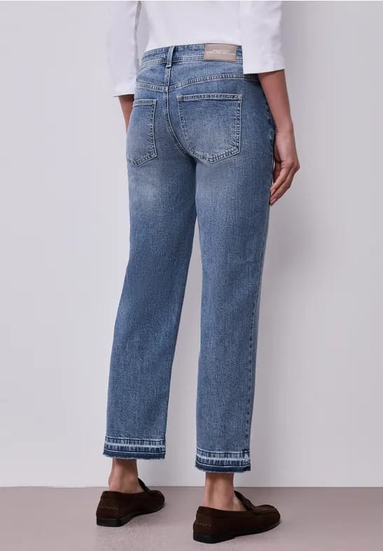 Jeans met zoomdetail