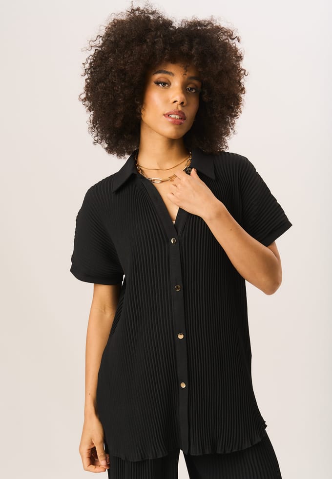 Oversized overhemd met korte mouwen en plissé