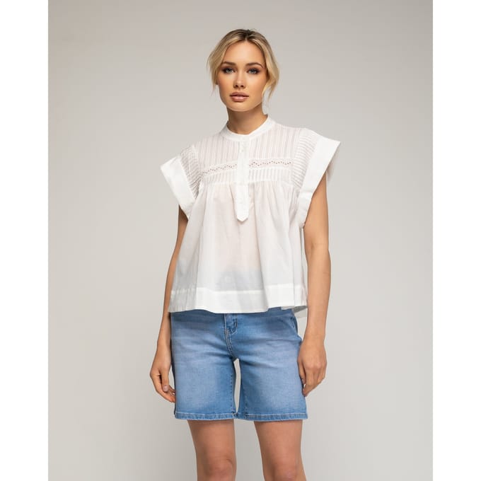 Oversized mouwloze top met plooien