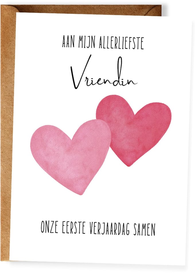 Liefdevolle verjaardagskaart voor vriendin - Onze eerste verjaadag samen - Wenskaart met envelop