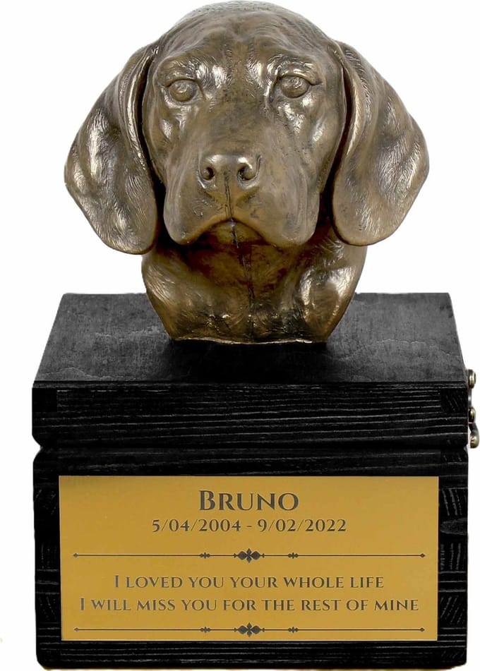 Beagle urn hond met gravure en hondensculptuur, handgemaakt kunstwerk