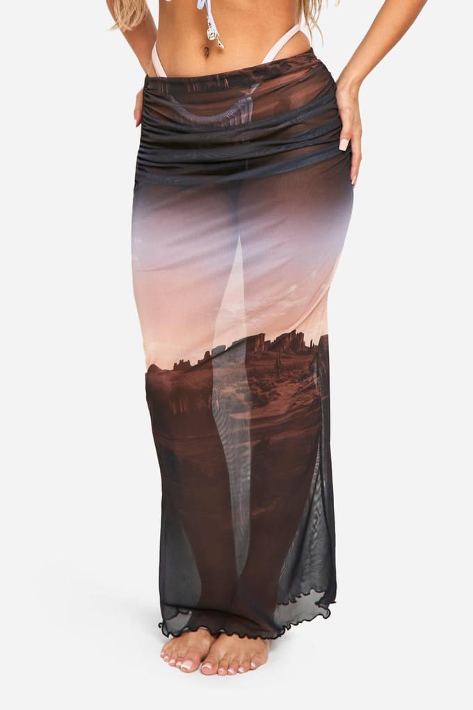 boohoo Dames Western Print Maxi Strandrok | Bruin | Maat: Medium