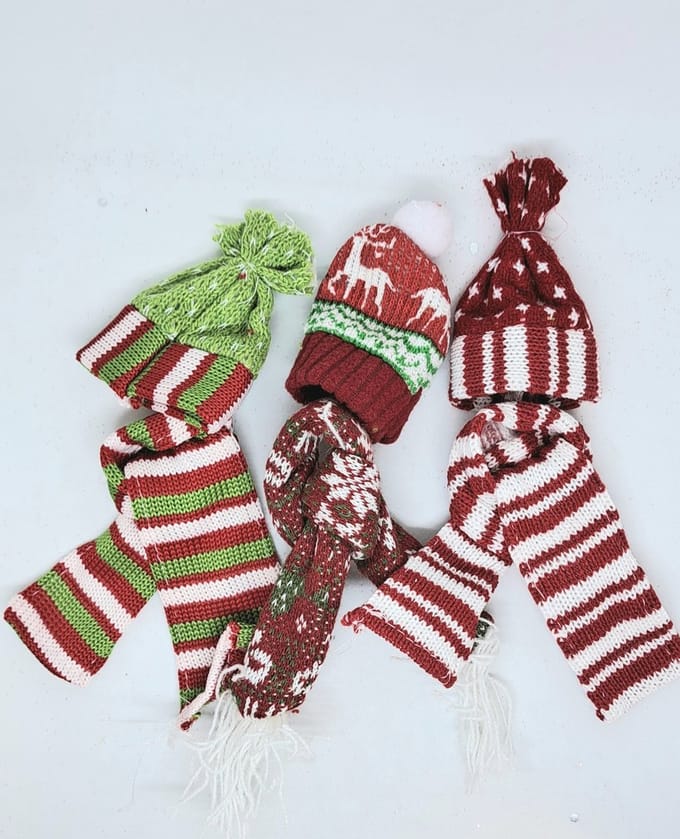 wijnfles - decoratie - winter - muts - & - das - 3 - stuks - set - kerst - gluhwijn - versiering - kerstversiering