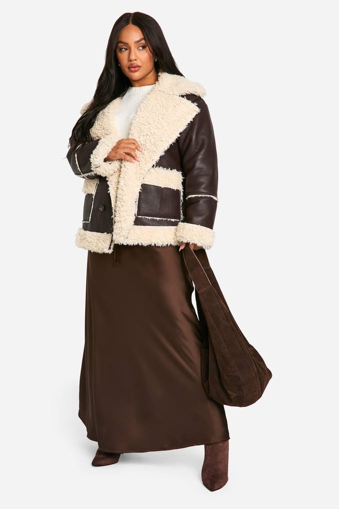 boohoo Dames Plus Borg Trim Jacket | Chocoladebruin | Maat: 46