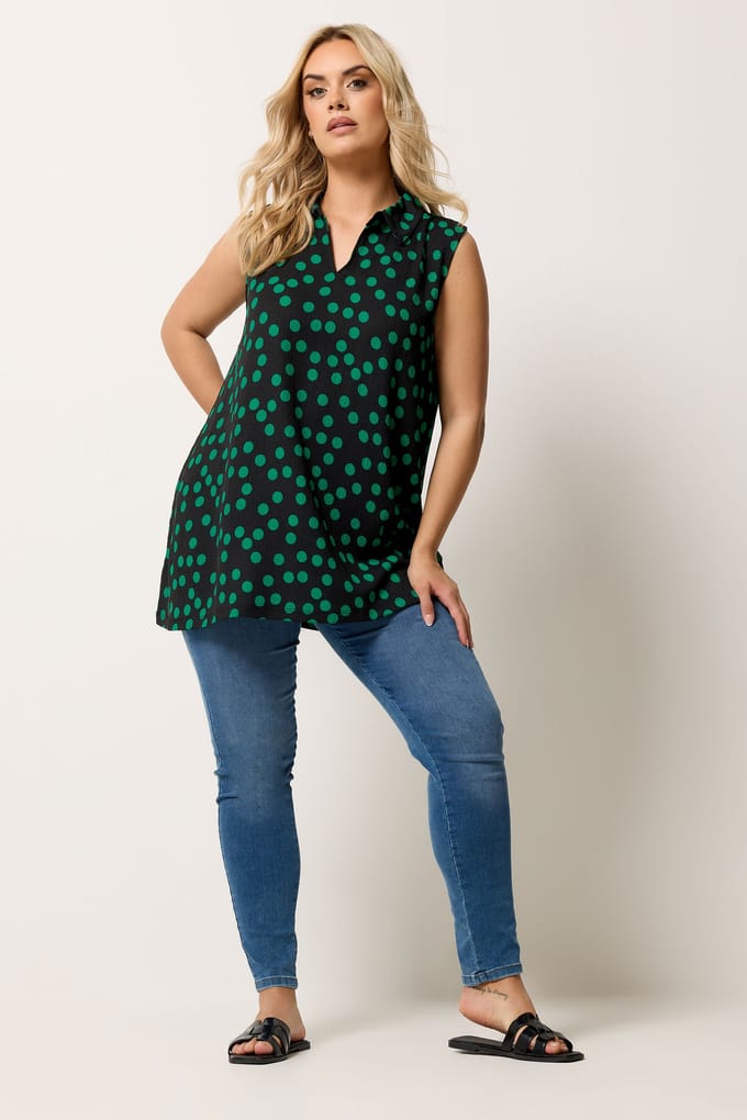 Yours Zwarte Polkadot Top Met Kraag Size 54-56