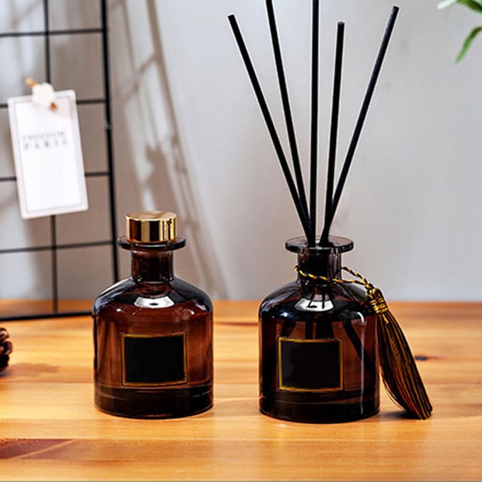 Diffuseur à roseaux 50 ml Élimine les odeurs Diffuseur sans flamme Huile Diffuseur naturel pour bureau black