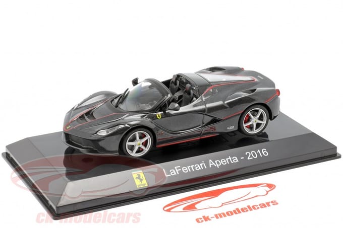 Ferrari "La Ferrari "Aperta Zwart 1-43