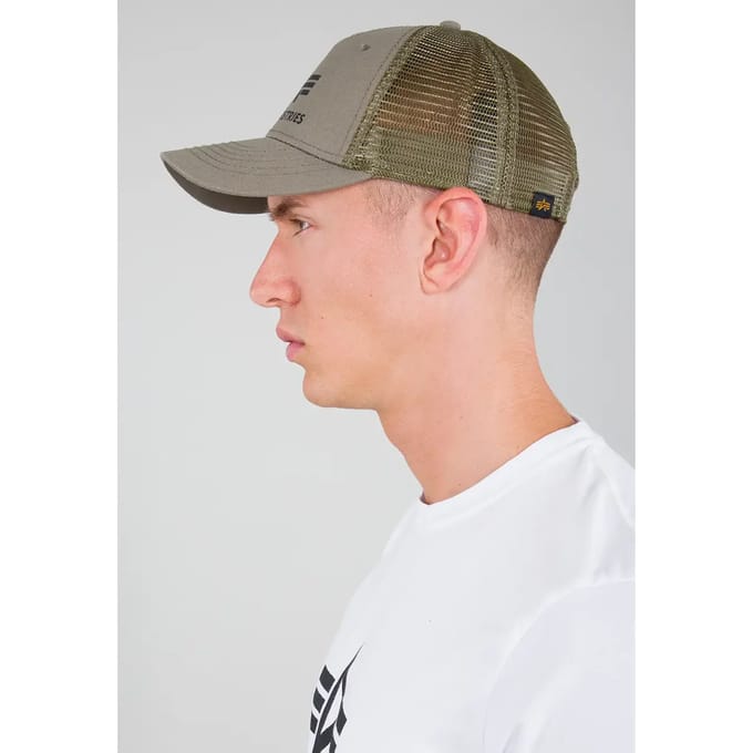 Pet Alpha Industries Basic Trucker