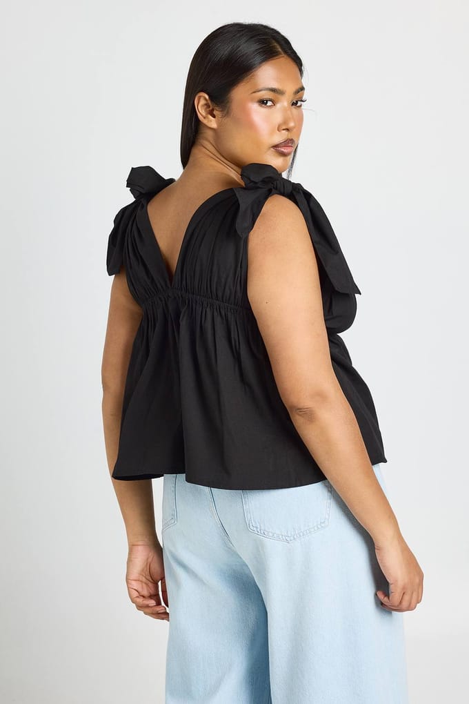 boohoo Dames Plus Top Met Strikbandjes Op De Schouders | Zwart | Maat: 52