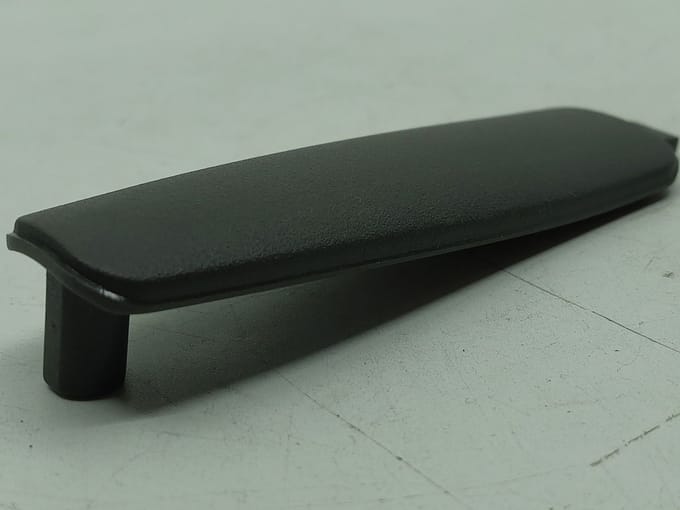 Handle insert