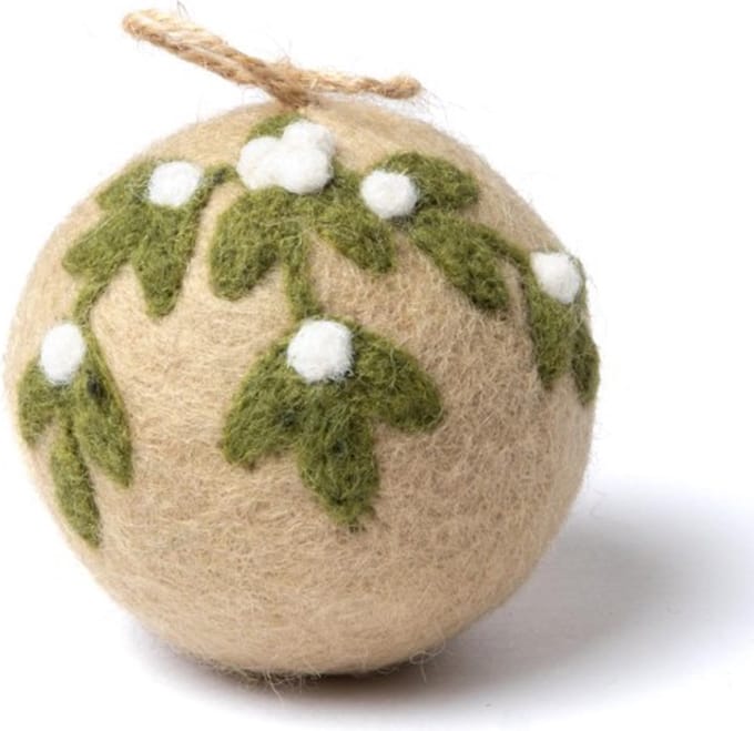 Kerstbal Vilt - Mistletoe Large Rond - Beige & Groen & Wit - 8cm - Fairtrade