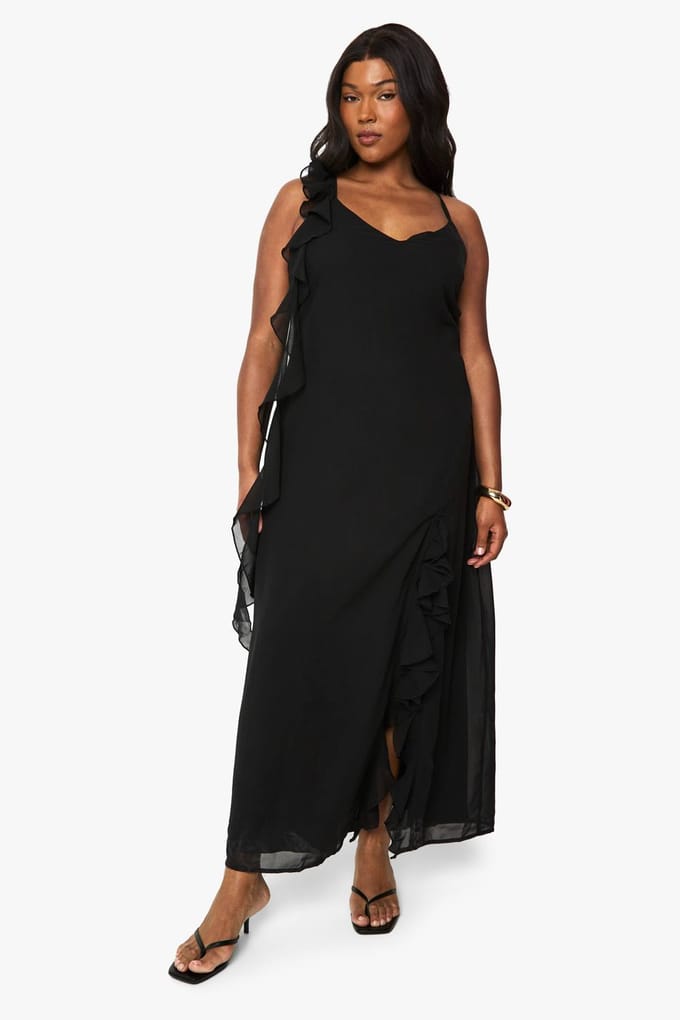 boohoo Dames Plus Chiffon Ruffle Maxi Jurk | Black | Maat: 26