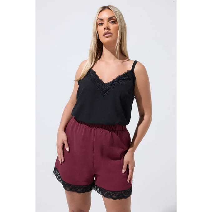 Limited Collection Bordeauxrode Shorts Met Kanten Rand Size 48