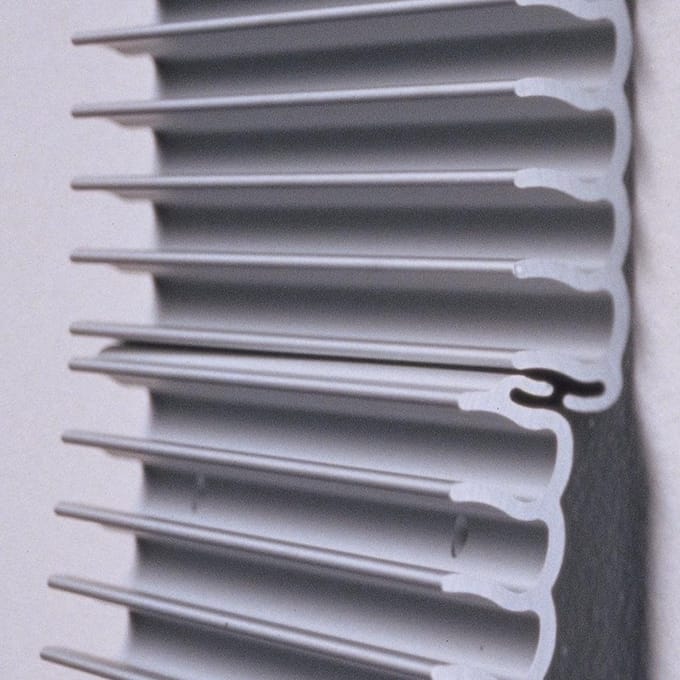 Cd rek - Coolrib - Aluminium - voor 20 cd's - 27,5 x 16,5 cm x 1 cm