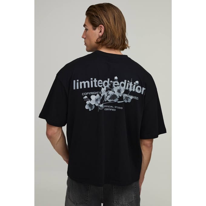 Oversized Boxy Limited Edition T-shirt Met Bloemenprint | Black | Size Medium