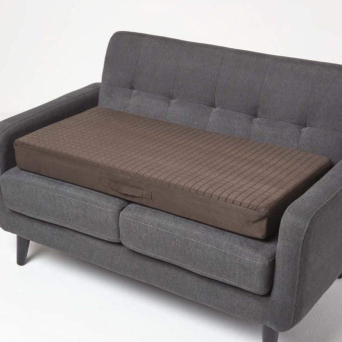 Homescapes zitkussen velours bruin, 100 x 50 cm - groot orthopedisch zitkussen