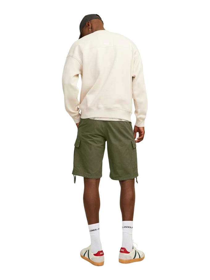 Korte regular fit cargobroek met riemlussen, model 'COLE BARKLEY'