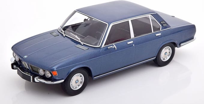 BMW 2500 1968 - 1:18 - Minichamps