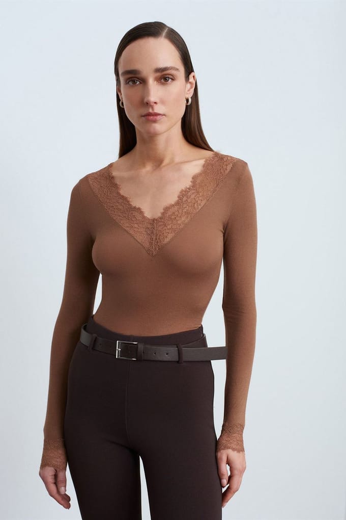 Slim Fit V-hals Kanten Blouse