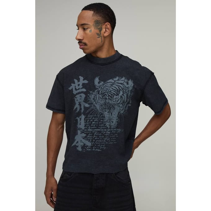 Acid Black Oversized Boxy T-shirt Met Zichtbare Naden, Tijgerprint En Ruwe Zoom | Washed Black | Size Medium