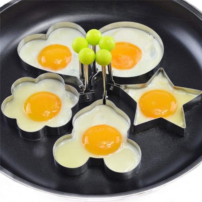 Lot de 5 moules à œufs en acier inoxydable, ronds, en forme de cœur, de fleur, d'étoile à cinq branches et de Mickey Mouse, ustensile de cuisine argenté