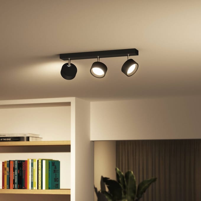Philips Bracia LED plafondspot met 3 lampen, zwart