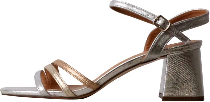 Sandalen met hak