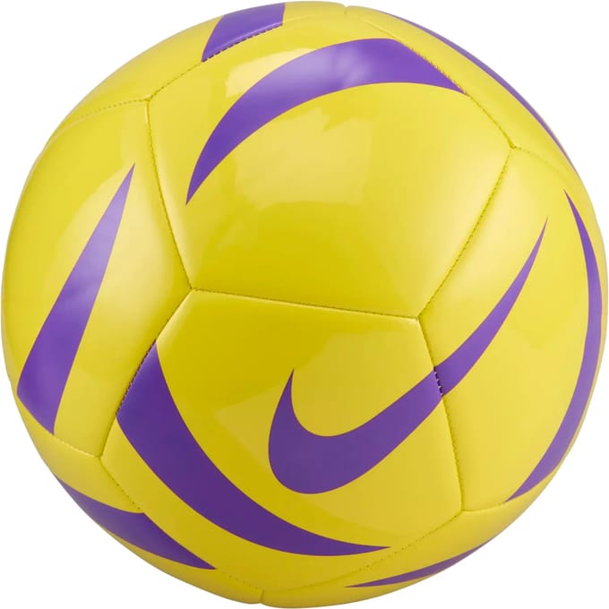 Voetbal training Nike Pitch FA25