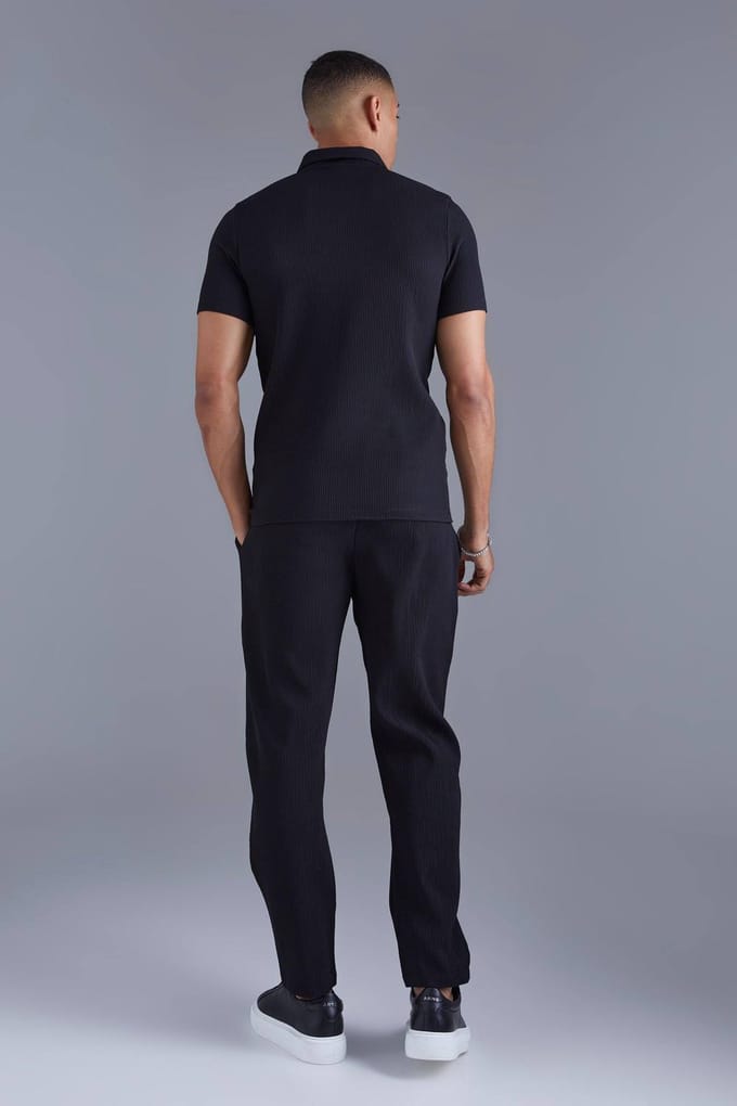Elastische taille, taps toelopende, geplooide broek | Black | Size Medium