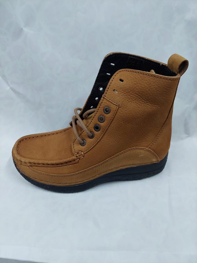 WOLKY 6201 / Roll- boot / veterboots / beige / maat 37