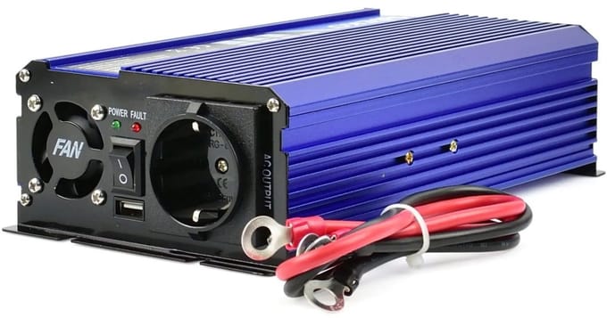 GEKO Pure sinusomvormer - 12V naar 230V - 500/1000W - USB-aansluiting - Compact ontwerp