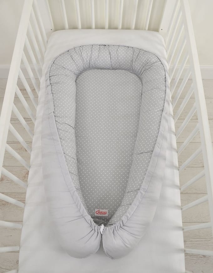 Babynest dubbelzijdig Premium Cocoon voor baby's BOBONO - witte stippen op grijs/grijs