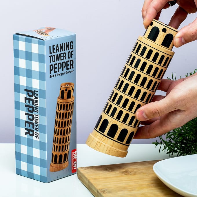 Toren Van Pisa Pepermolen van Bitten