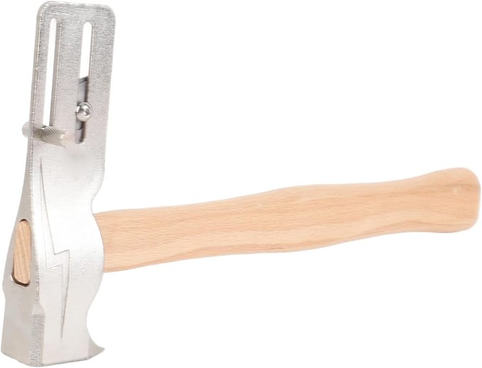 Multi-functionele Magnetische Dakhamer met Ergonomische Handgreep, Sterke Constructie en Inclusief Spijkertrekker en Daksnijder