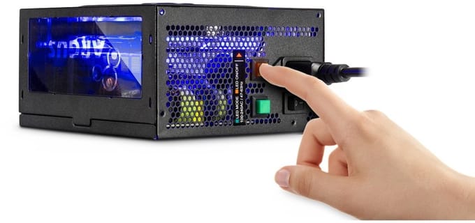 Inter-Tech Argus RGB-650W cm II Voeding - 650 Watt - 140 mm - ATX 2.3 - 80 Plus 80 PLUS Gold
