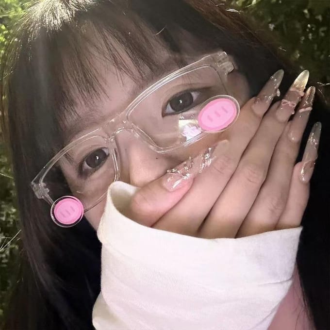 Cosplay Anime Kawaii Acrylique Transparent Lunettes Blush Mode Y2K Accessoires Lunettes de Soleil gray