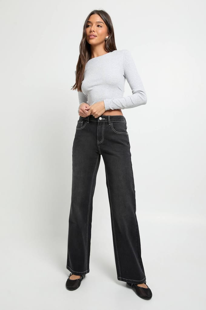 boohoo Dames Lage Taille Rechte Pijp Jeans | Washed Black | Maat: 14
